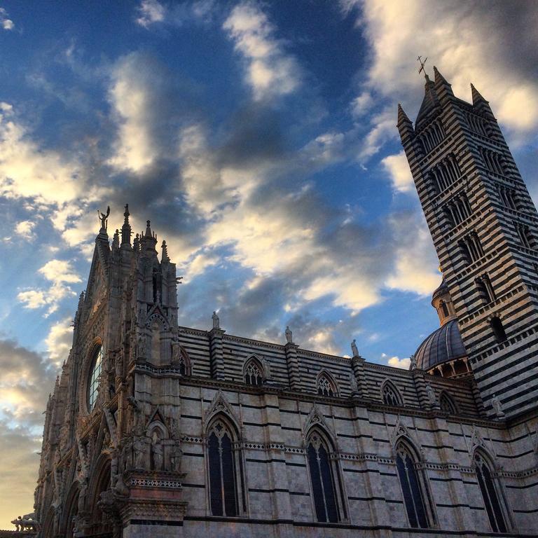 B&B Le Camere Di Livia Siena Kültér fotó